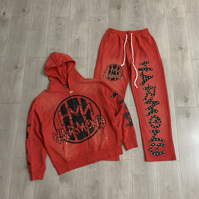 Street Fashion Winter - ชุดเสื้อฮู้ดและกางเกงแบรนด์แฟชั่นสตรีท HARMONY พร้อมลายปั๊มร้อน ซิปคุณภาพสูง เสื้อคาร์ดิแกนลำลอง ชุดฮาร์โมนี่