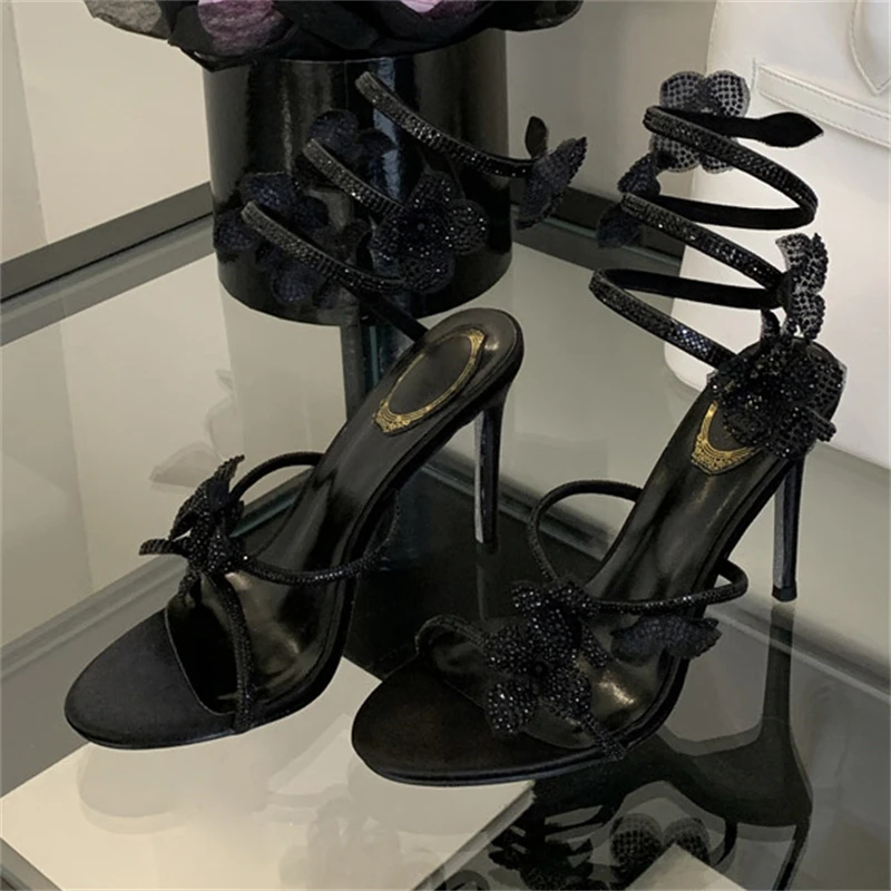 รองเท้าส้นสูงแบบเปิดนิ้วเท้า ส - Street Fashion Summer 2026 บทวิจารณ์และราคา