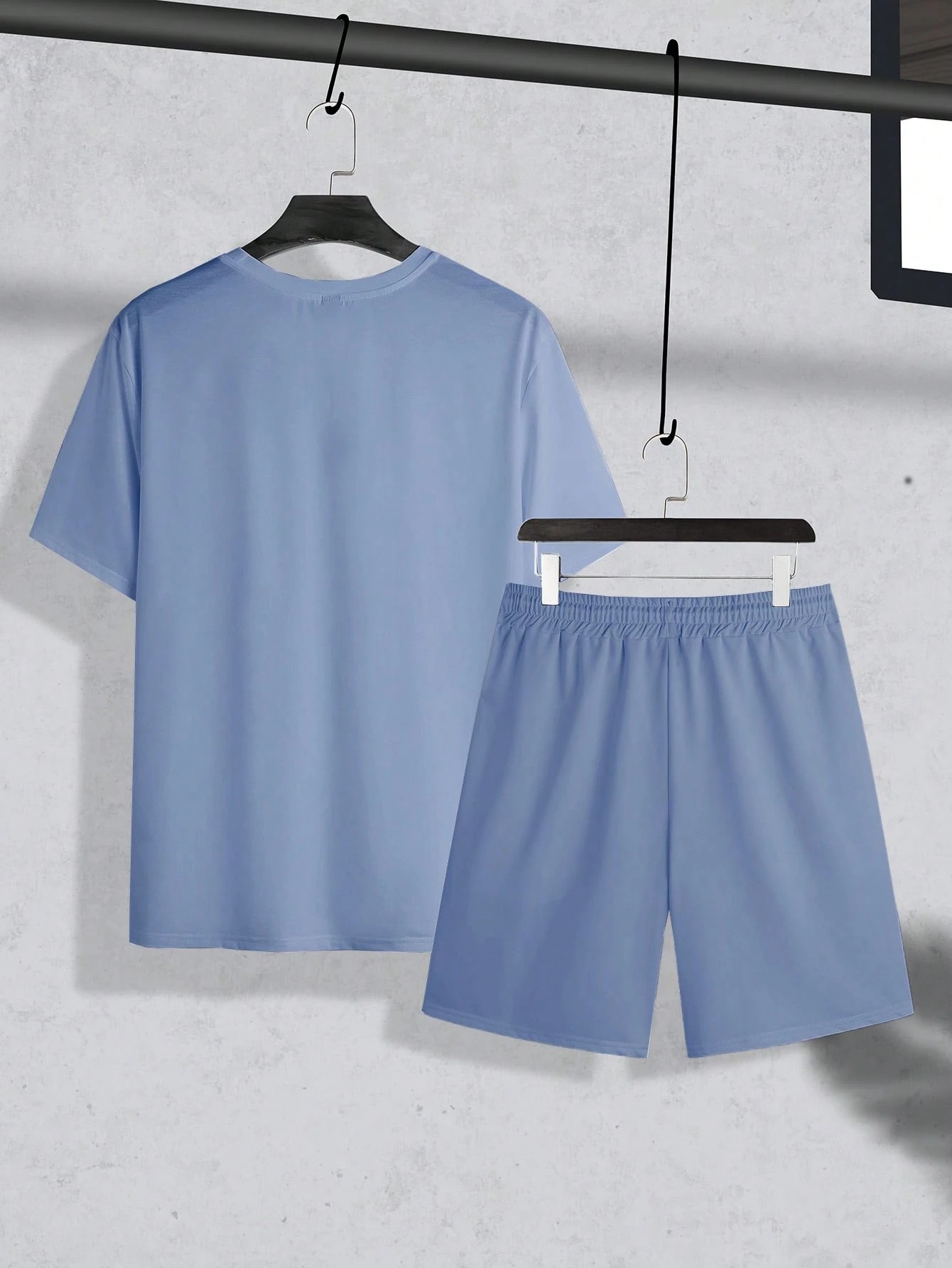 ชุดเซ็ตเสื้อยืดแขนสั้นและกางเก - Street Fashion Summer 2026 บทวิจารณ์และราคา